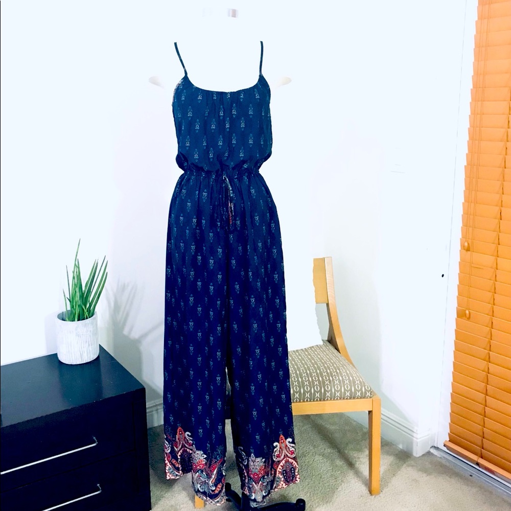🦋 BOHO CHIC JUMPSUIT 🦋